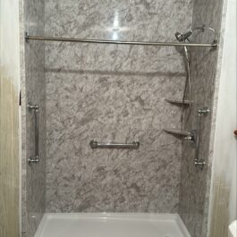 Arctic-Ice-Glass-Shower