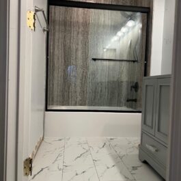 Quartz-Marble-Bathroom-Floor